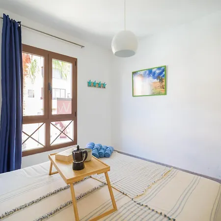 Ineika In - Balcony & Poolside * Corralejo